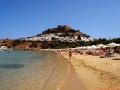 Lindos je klenotem ostrova Rhodos, platí však krutou daň z vysokého zájmu turistů (nebo spíš mačkající se turisté)
